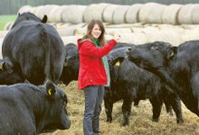 Veisekasvataja Jane Mättik: Noortel tasub maal elada