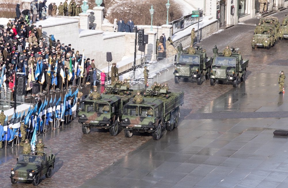 Военный парад в Эстонии парад, Эстонской, участие, Республики, Эстонии, словам, проблем, «злые, удалось, которого, успеха, добиться, одному, государства», странам, сильнейшему”», сказала, достанется, принципом, руководствуются